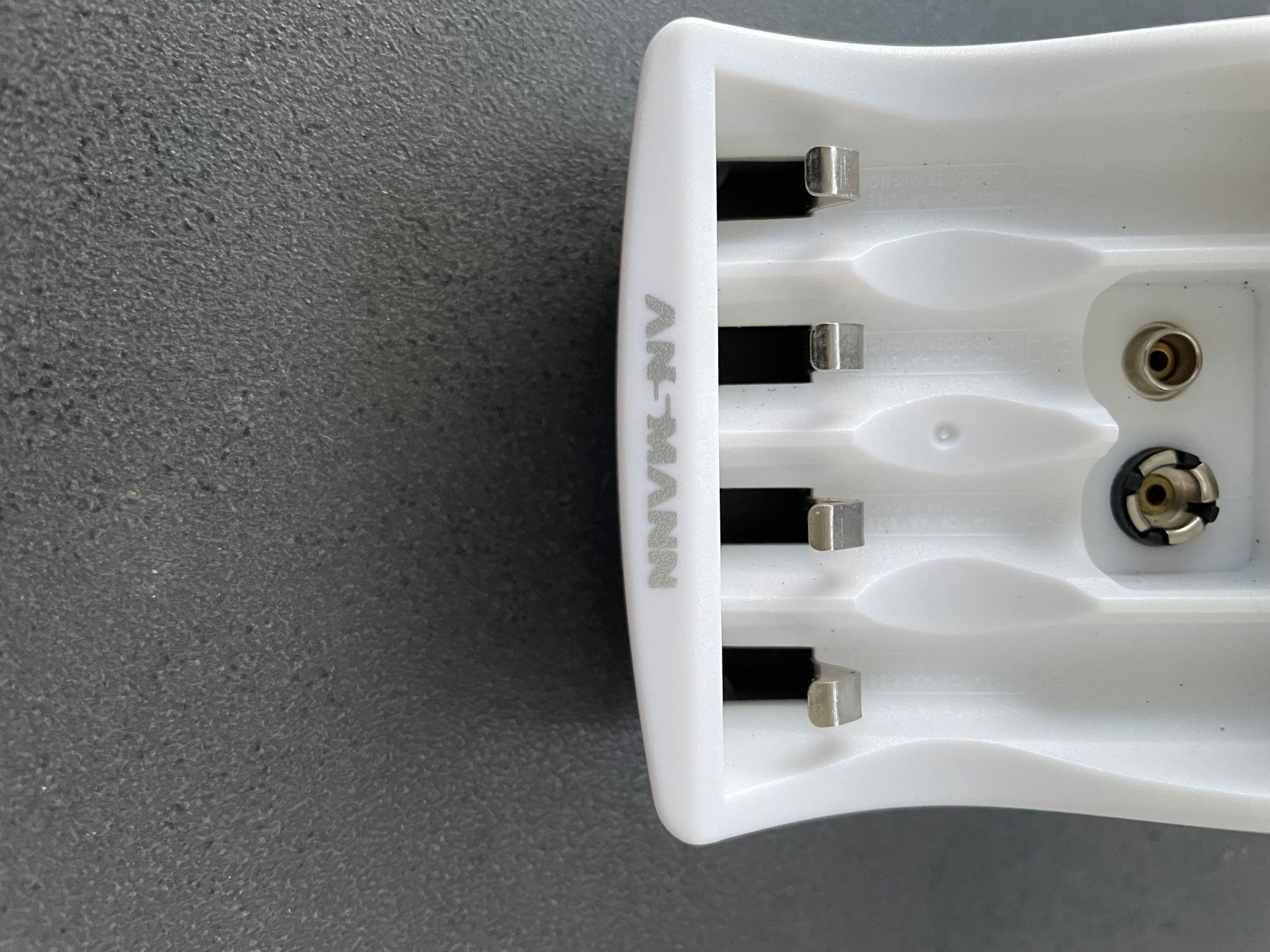 Akkus & Batterien: Ansmann BASIC 4 plus Ladegerät für AA/AAA und 9V Block – Neu (gemäss Beschreibung) aus zürich von swiss013 2