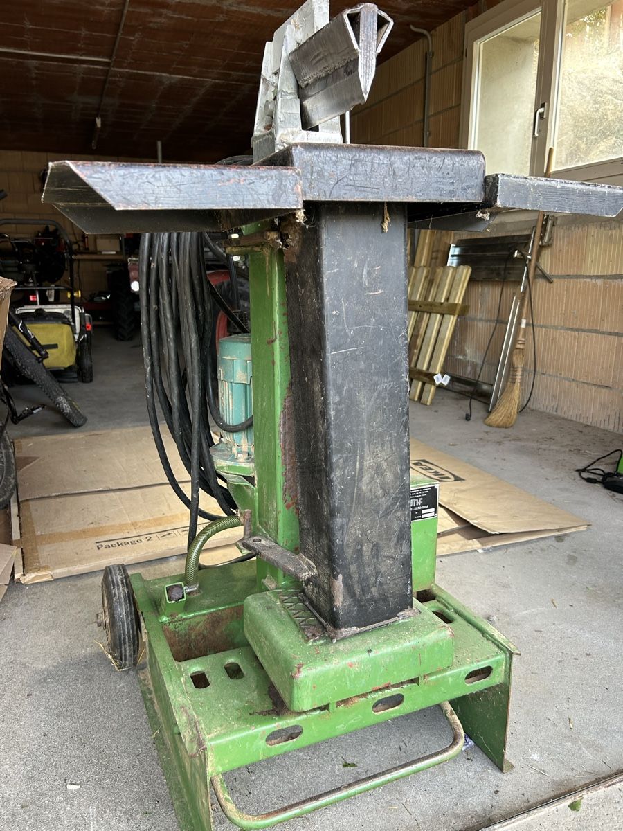 Toutes les machines: Spaltmaschine – D'occasion à Obersteckholz par triple_m 3