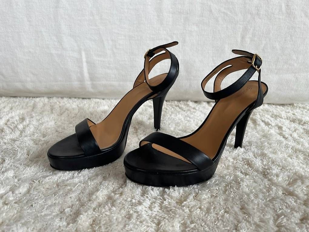 Damenschuhe: Sandales élégantes plateforme Façonnables – Gebraucht aus Lausanne von Chandolin