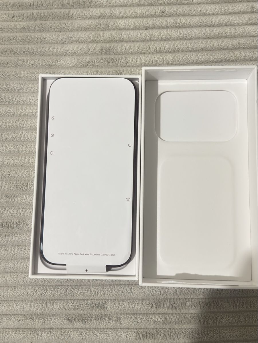 Apple Handys / Smartphones: iPhone 18 pro 256GO – Neu (gemäss Beschreibung) aus Genève von 5826 1