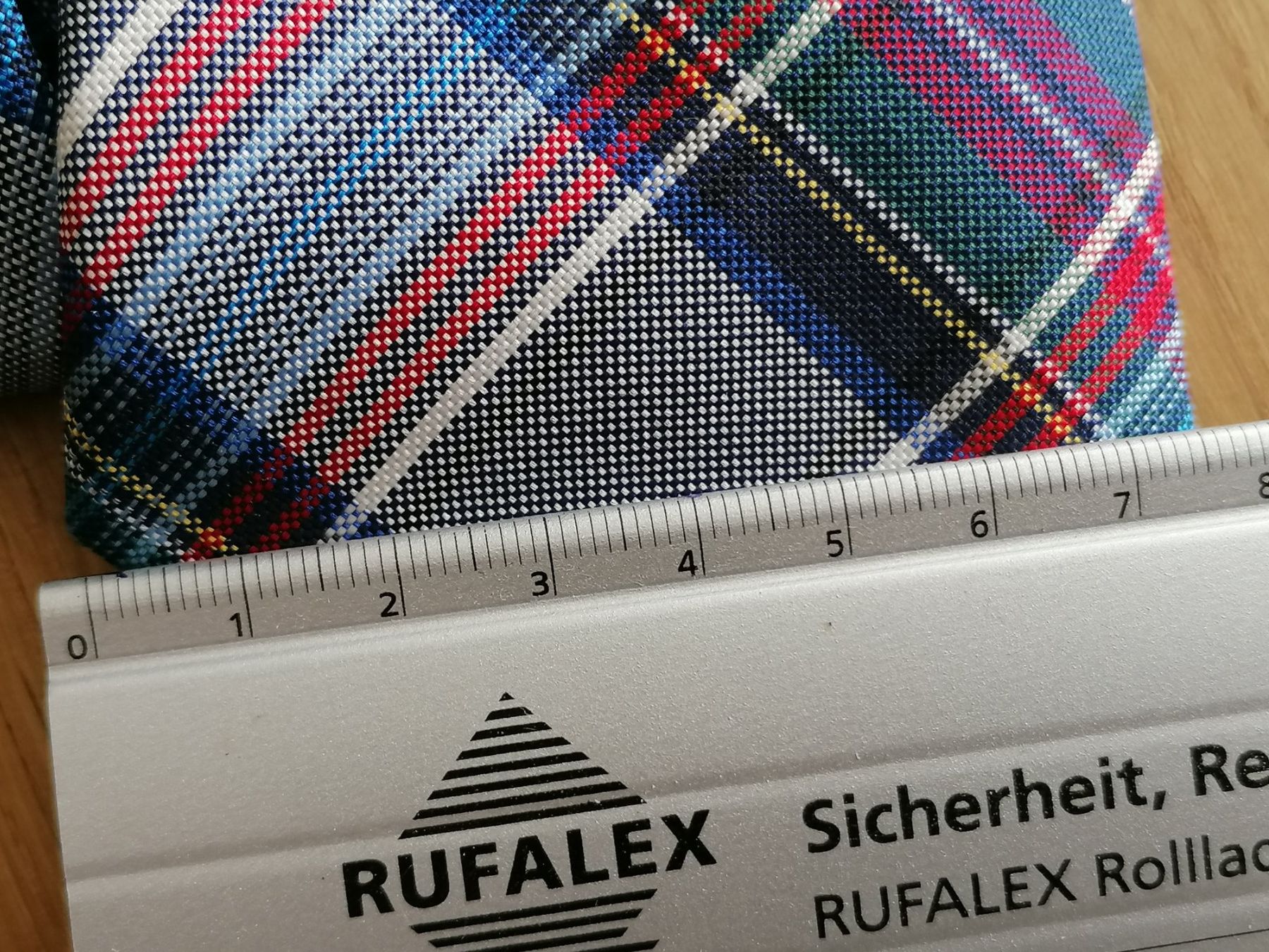 Tommy Hilfiger Krawatten: Tommy Hilfiger Krawatte 100% Seide - Nr.102 – Gebraucht aus Basel von vintagecollector 4