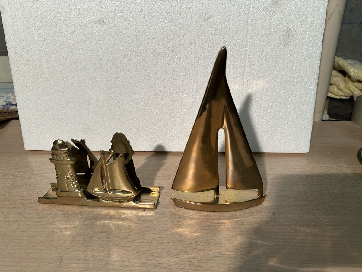 Tutte le decorazioni: Lot de 2 objets décoratifs en laiton – Usato da Lausanne venduto da artnouveau04