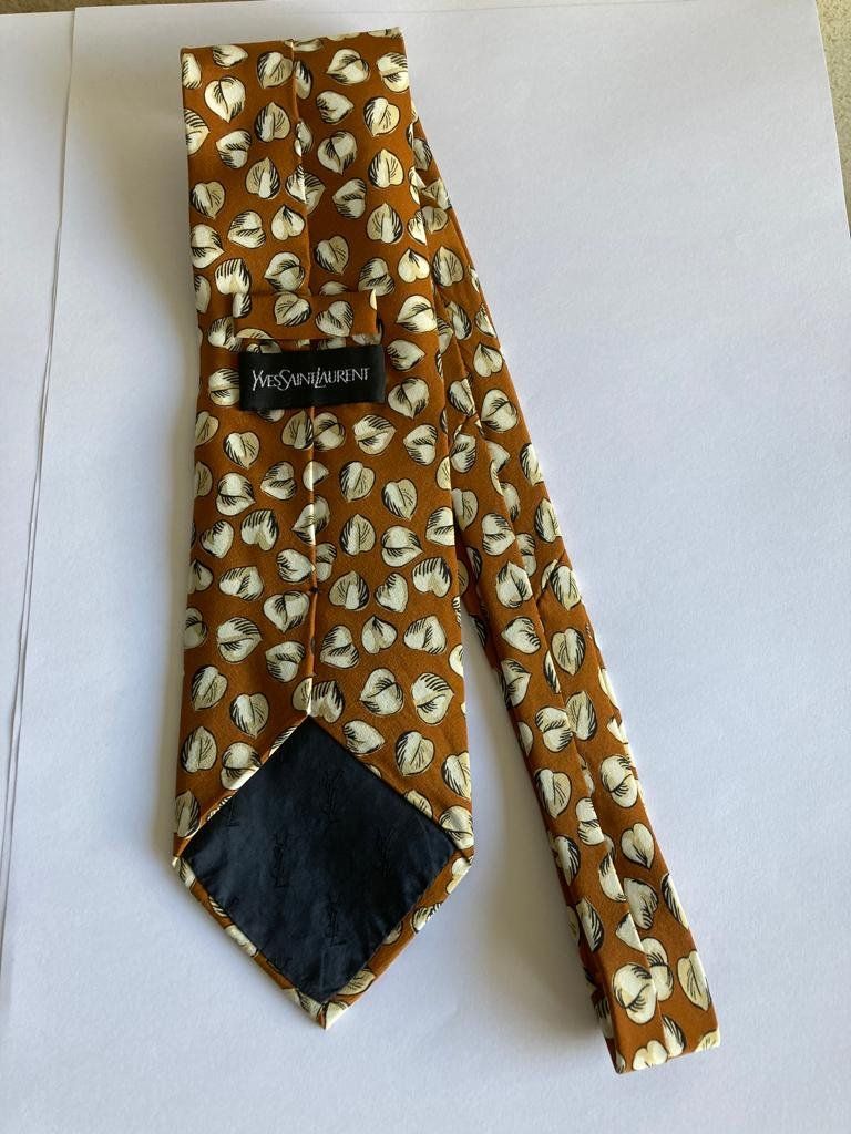 Saint Laurent Krawatten: Cravate en soie YVES SAINT LAURENT – Gebraucht aus Zürich von aygo_a 1