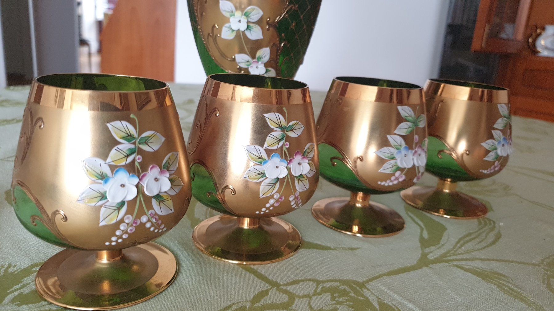 Caraffe: Gold Dekanter mit 4 Gläsern, handbemalt – Nuovo (secondo la descrizione) da Muttenz venduto da Glaucos 1
