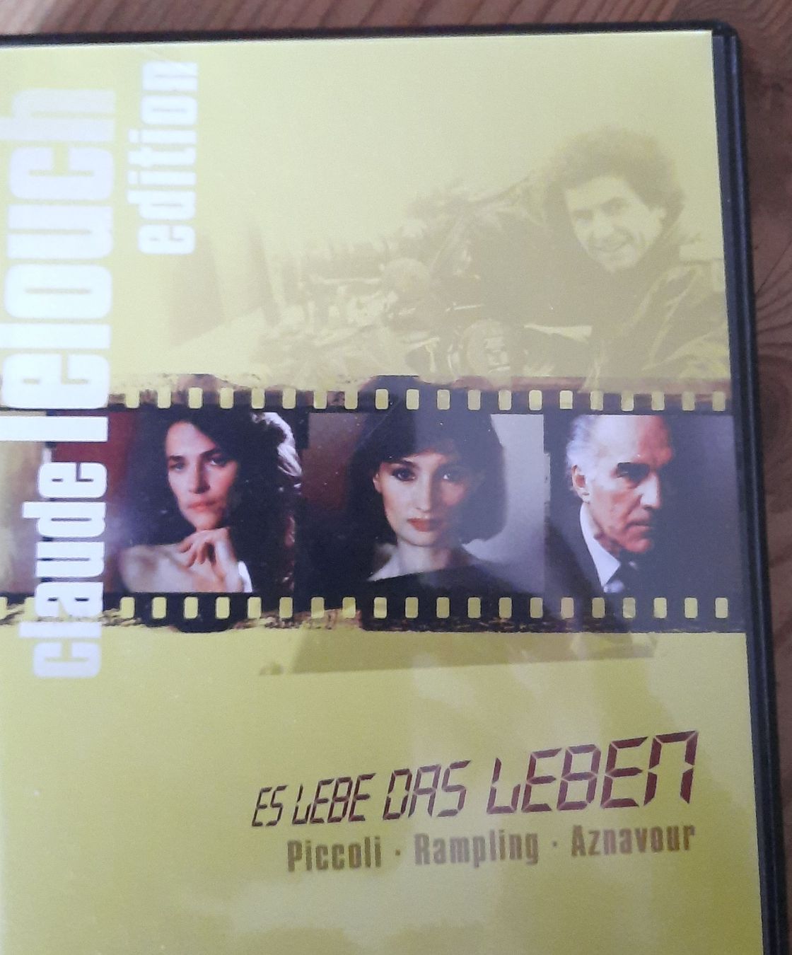 Tutti i DVDs: DVD: Es lebe das Leben - Claude Lelouch Edition – Usato da Konolfingen venduto da the_5fqm