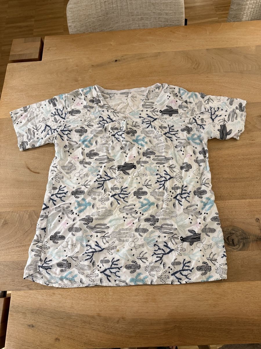 T-shirt: Home T-shirt – Usato da Adliswil venduto da avatar83