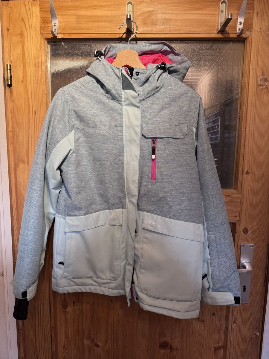 46 Nord Giacche & Cappotti: Winterjacke 46 Nord – Usato da Rupperswil venduto da jem_g7pn