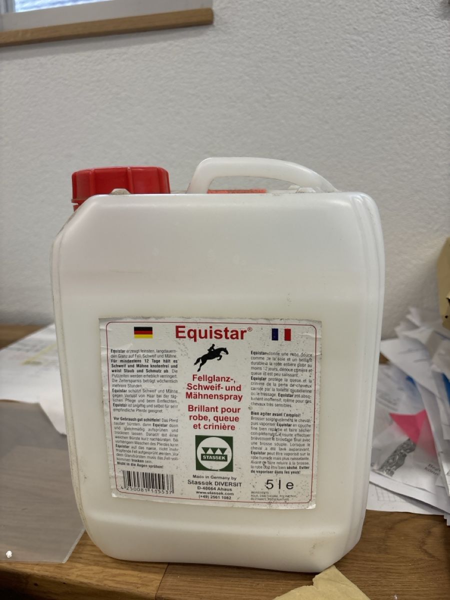 Prodotti di pulizia: Equistar Fellglanz, Mähnenspray – Usato da Unterlunkhofen venduto da Schnueffelchen1
