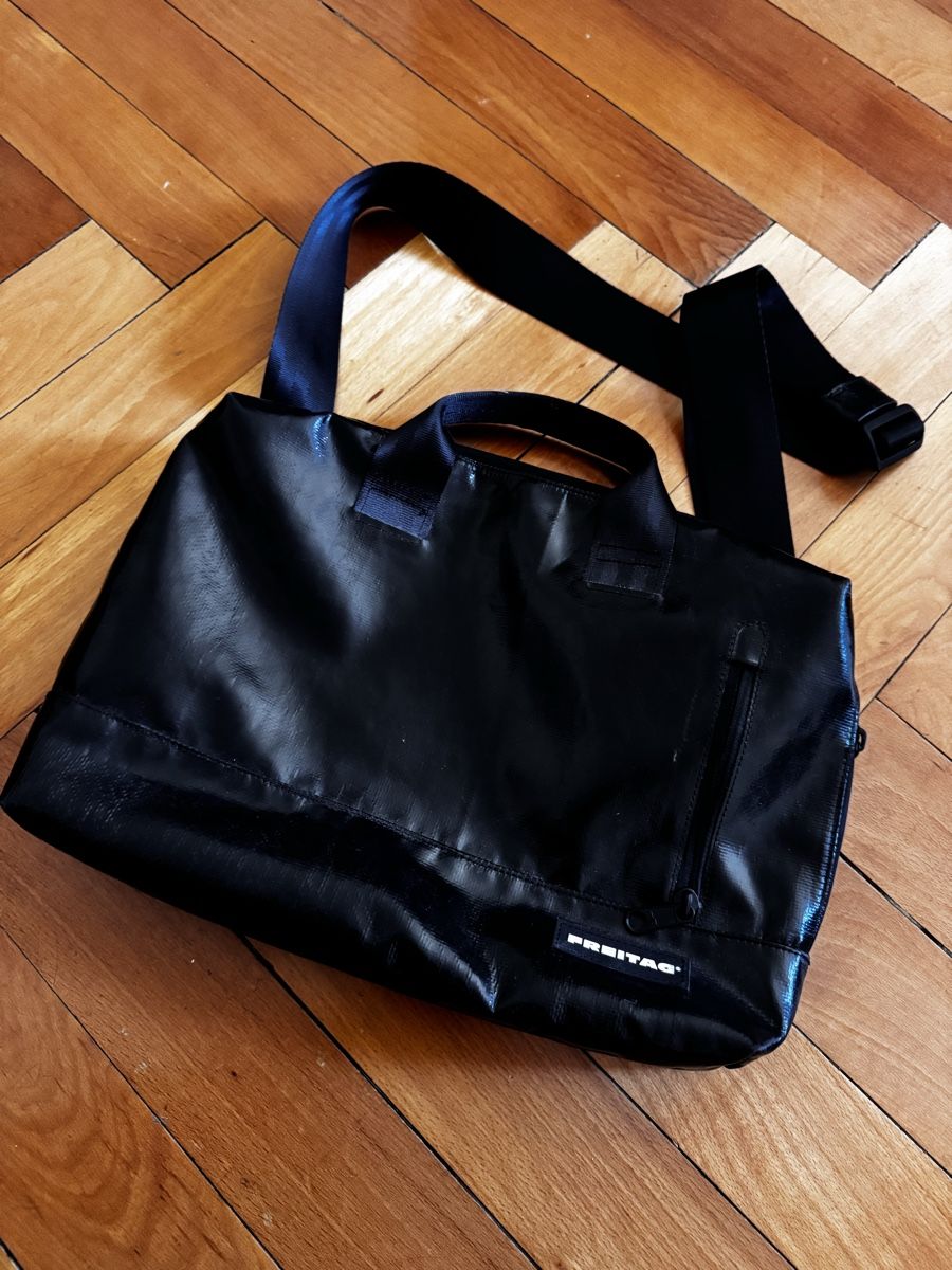 Freitag Taschen: Freitag sac ordinateur Moss – Gebraucht aus Genève von bla888