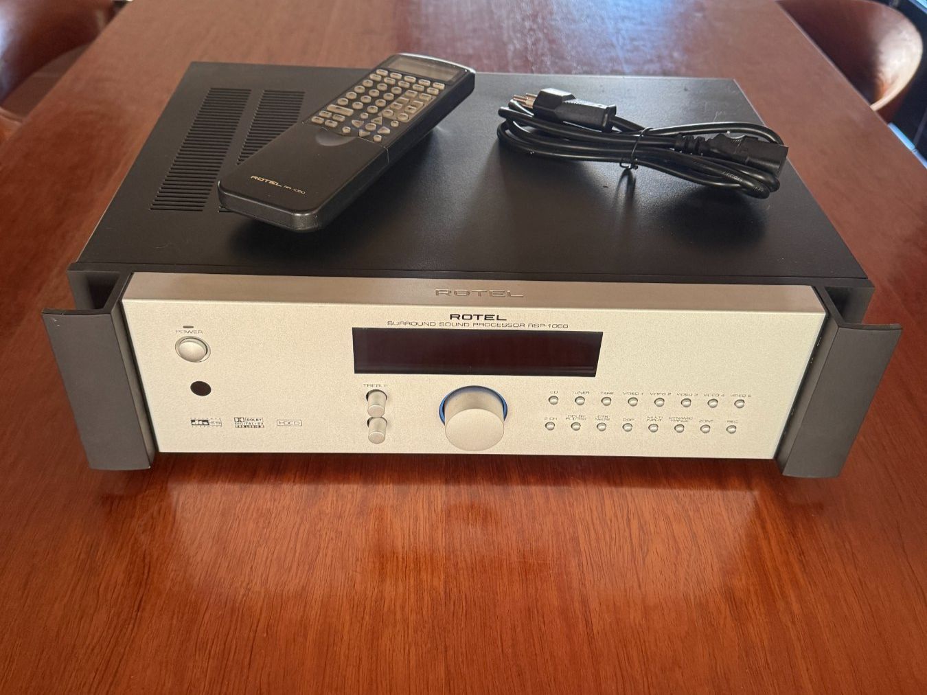 Rotel Verstärker: ROTEL  RSP-1066 – Gebraucht aus Cudrefin von HIFIFAN