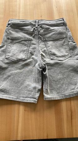 Shorts Jeans grau neuwertig 