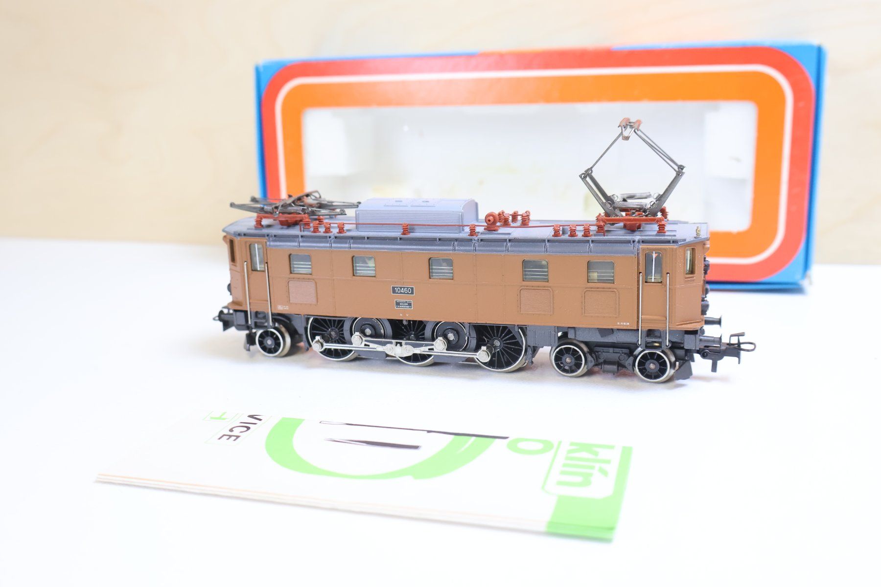 Märklin Modellini di ferrovie: Märklin SBB E-Lok Ae 3/6 - 3151 - H0 Top Modell – Usato da Winterthur venduto da Monstera 2