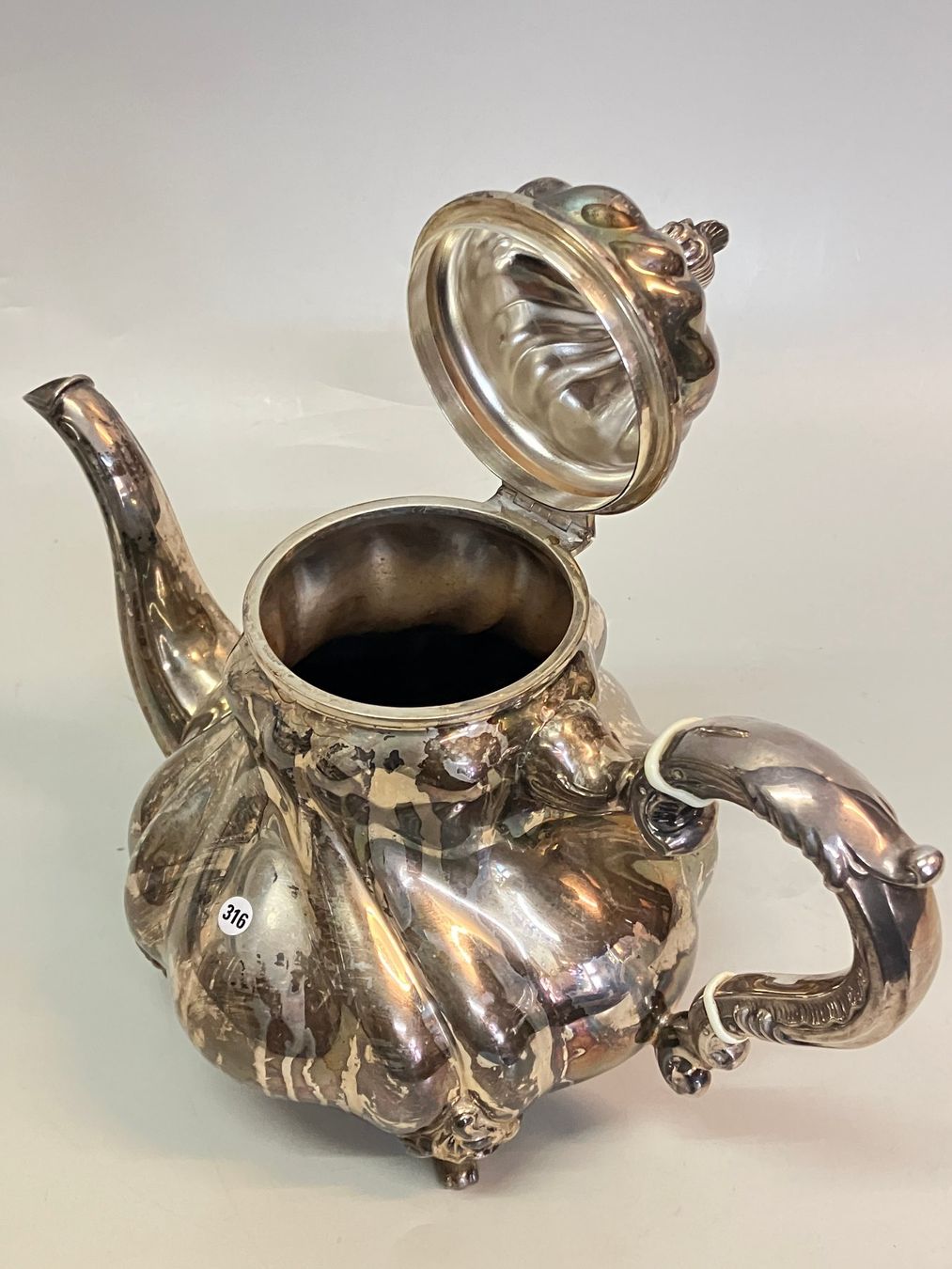 Teiere: Versilberte Kaffeekanne antik – Usato da Horw venduto da luzernicus 1