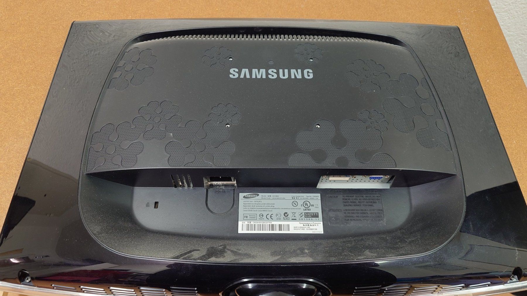 Samsung Monitor: Samsung SyncMaster 2433BW 24" Monitor - getestet – Usato da Ostermundigen venduto da Chrisascht 2