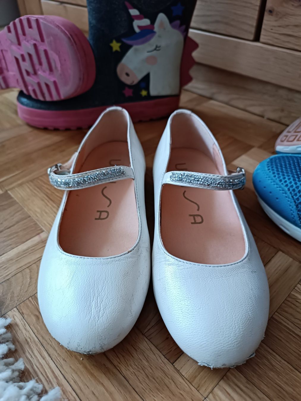 Schuhe für Mädchen: Festliche Ballerina mit Straß gr. 31 – Gebraucht aus Geroldswil von Smartie1987 2