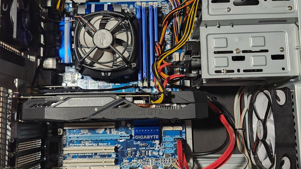 PCs: Intel i5 4-C, 16GB Ram, GTX1650, 250GB SSD, 640GB HDD, WiFi – Gebraucht aus Brig von Mike69 5