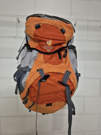 Deuter Futura 26 AC Damenrucksack