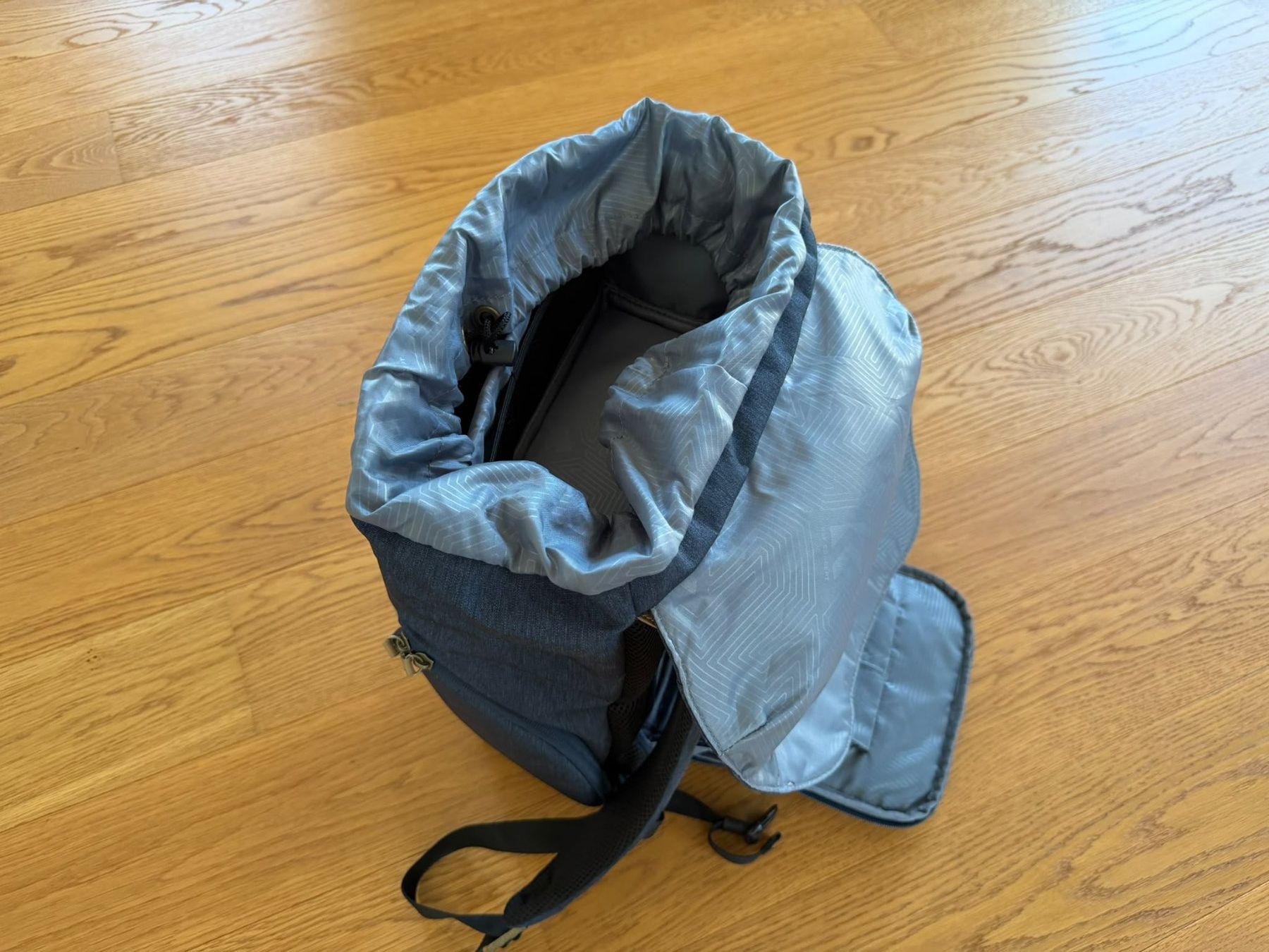 Zaini: K&F Kamerarucksack – Usato da Näfels venduto da Milo_37 2