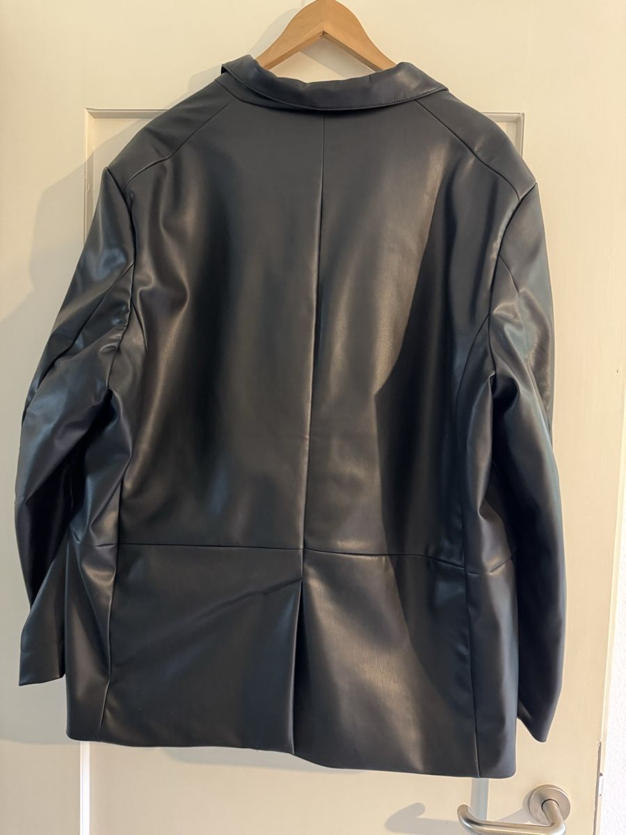Monki Giacche: Monki Kunstlederjacke - black dark – Usato da Winterthur venduto da dronjx 2