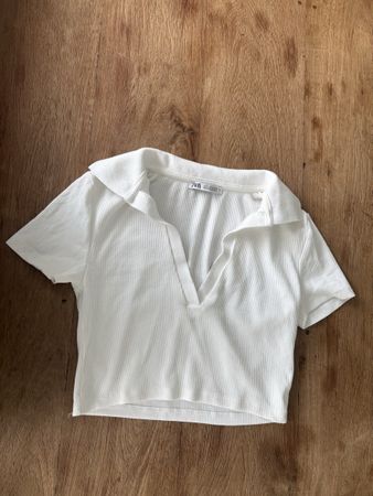 Zara Ripp-Top weiss mit Kragen Grösse S guter Zustand