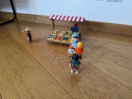 Playmobil Marktstand mit Figuren 