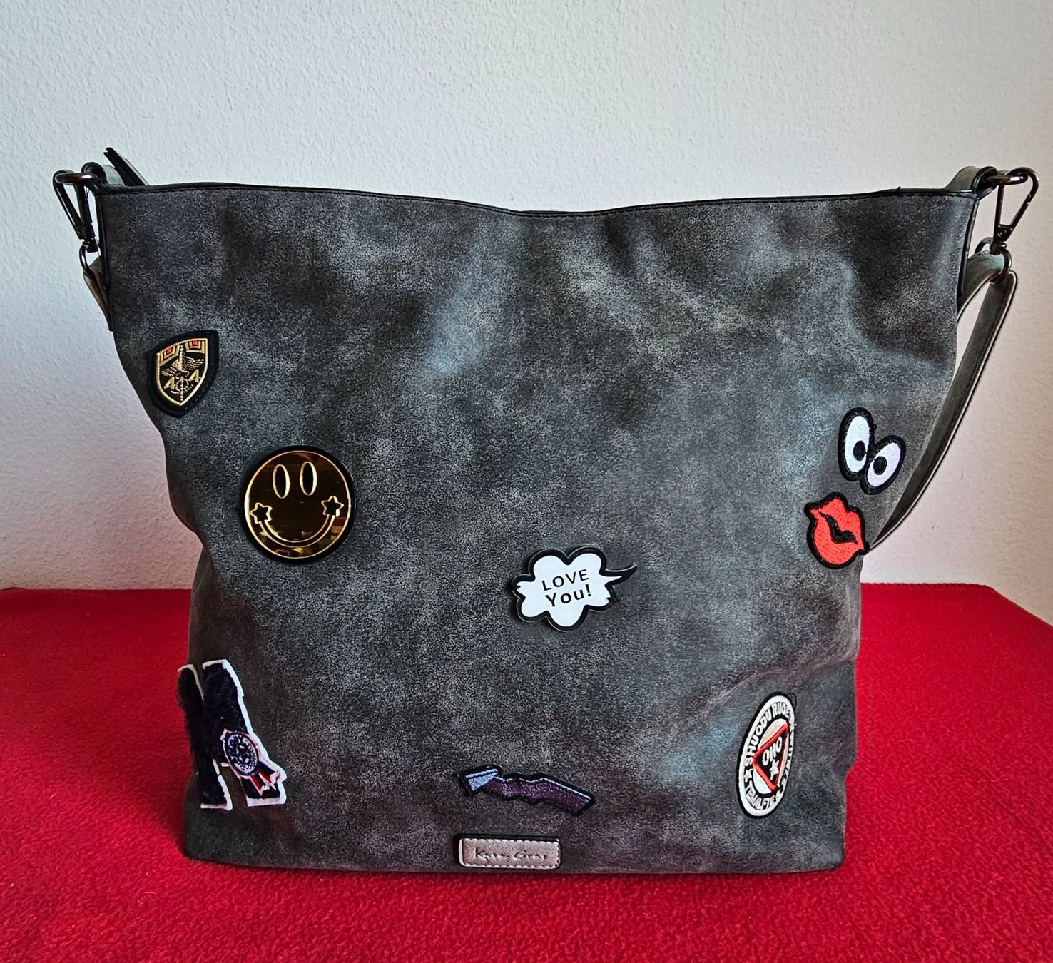Borse da donna: *Kate Gray* Damen Umhängetasche – Usato da Bronschhofen venduto da David80 2