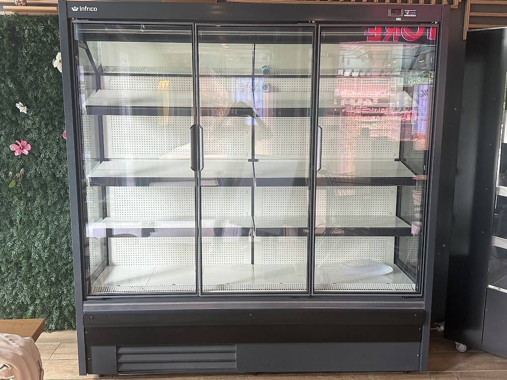 Kühlschrank: Frigo réfrigéré – Gebraucht aus Chêne-Bourg von lad_2cbt