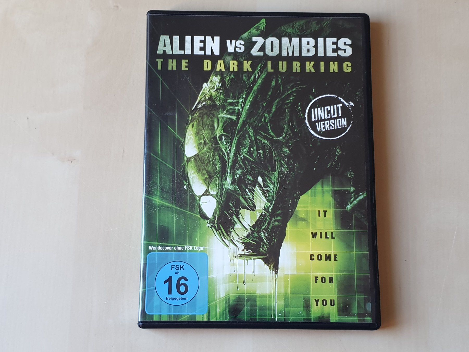 Tutti i DVDs: Alien vs Zombies – Usato da Stansstad venduto da collectorsshop