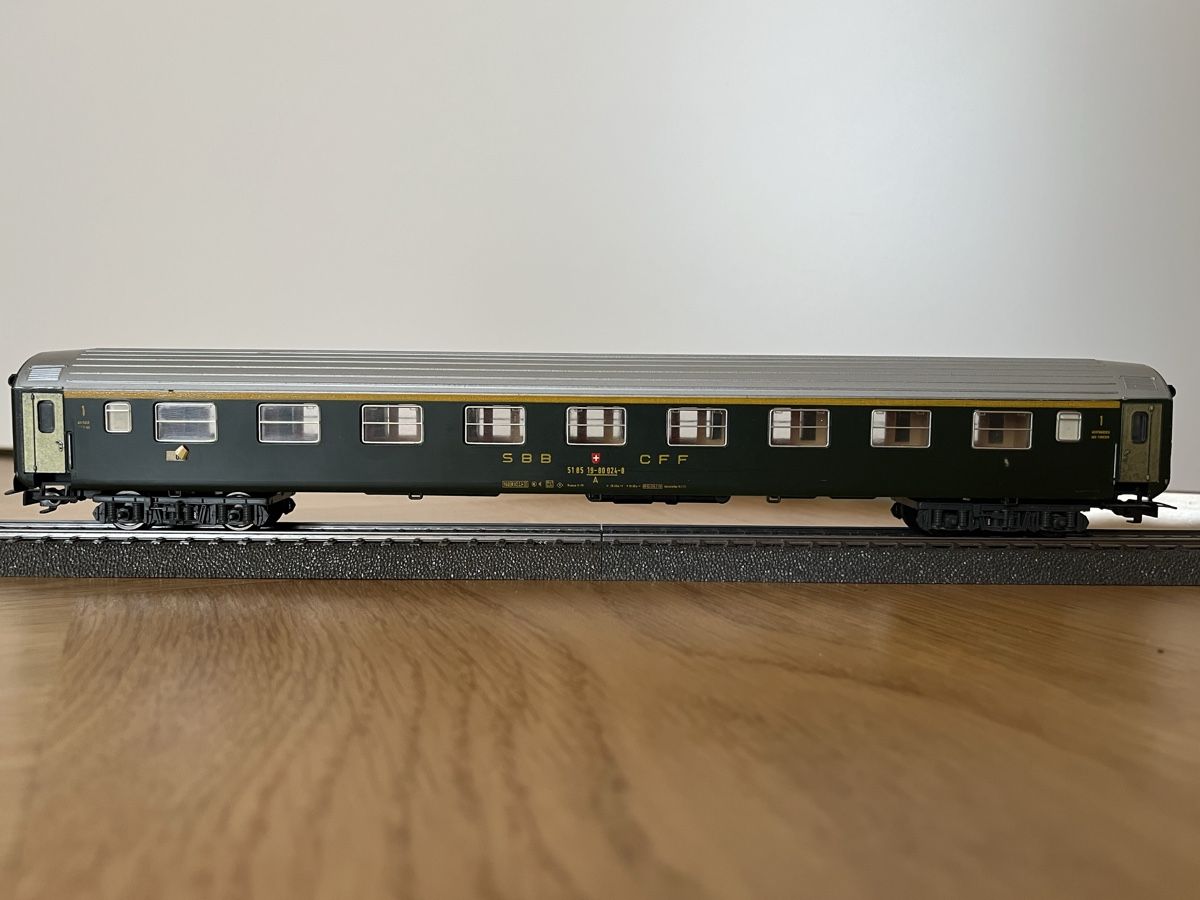 Modellini di ferrovie: Konvolut Personenwagen  – Difettoso da Basel venduto da Re620_11627 7