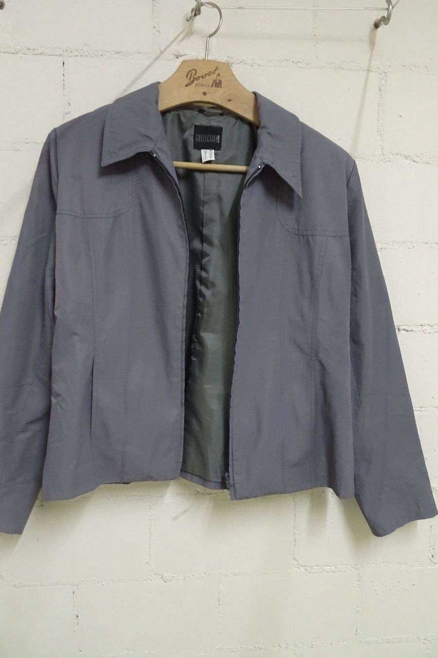 Giacche: Jacke grau ca. Gr. 44 – Usato da Strengelbach venduto da schmetterling20 2