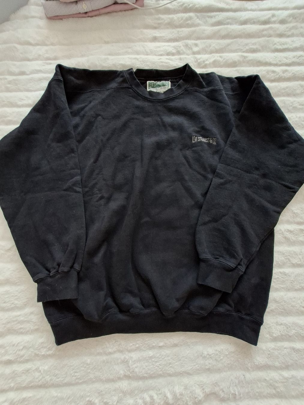 Levi's Maglioni & Felpe: Sweatshirt Levi Strauss & Co noir vintage  – Usato da Renens VD venduto da ser_j2fn