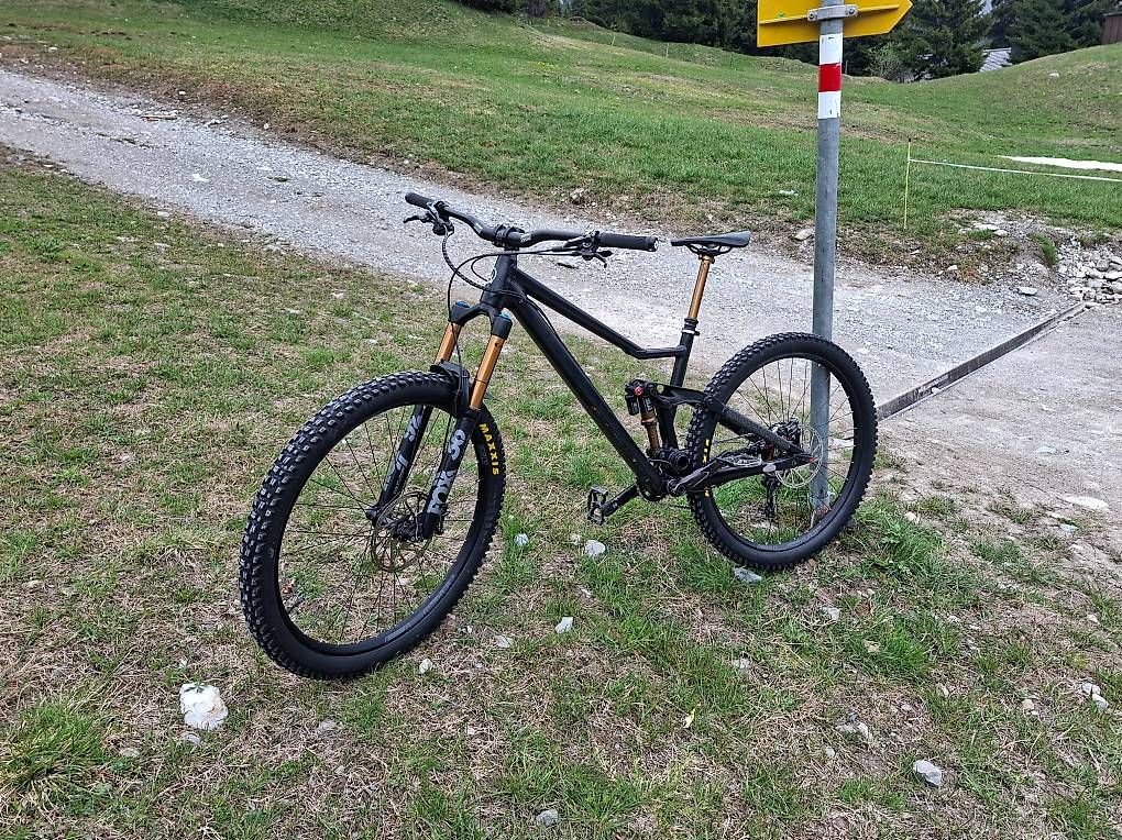 Velos: Raaw Madona V1 – Gebraucht aus Sils im Domleschg von luk_7n6l 1