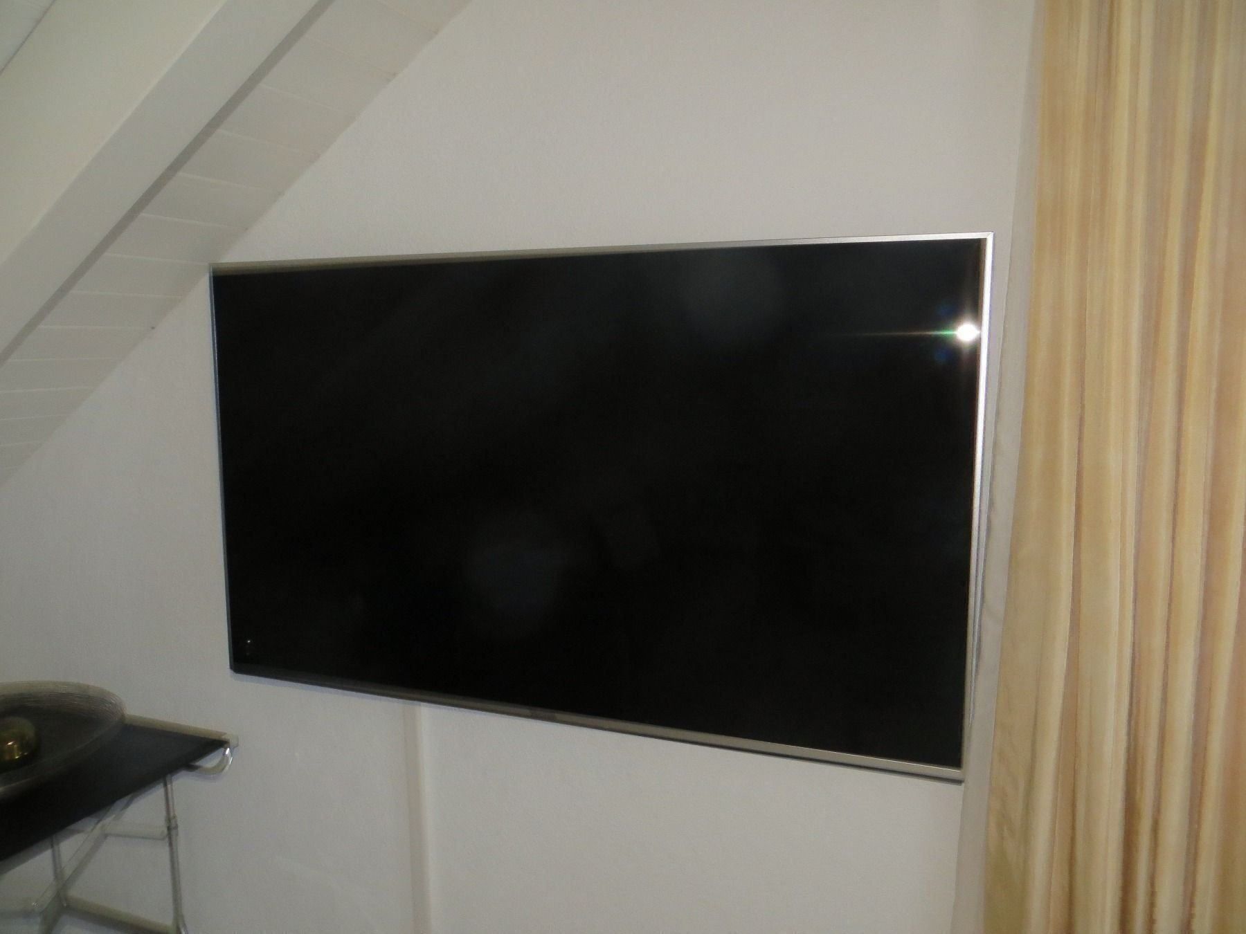 Panasonic Televisori: 4K Panasonic TX-50 DXW 734 – Difettoso da Goldach venduto da Top-Shops