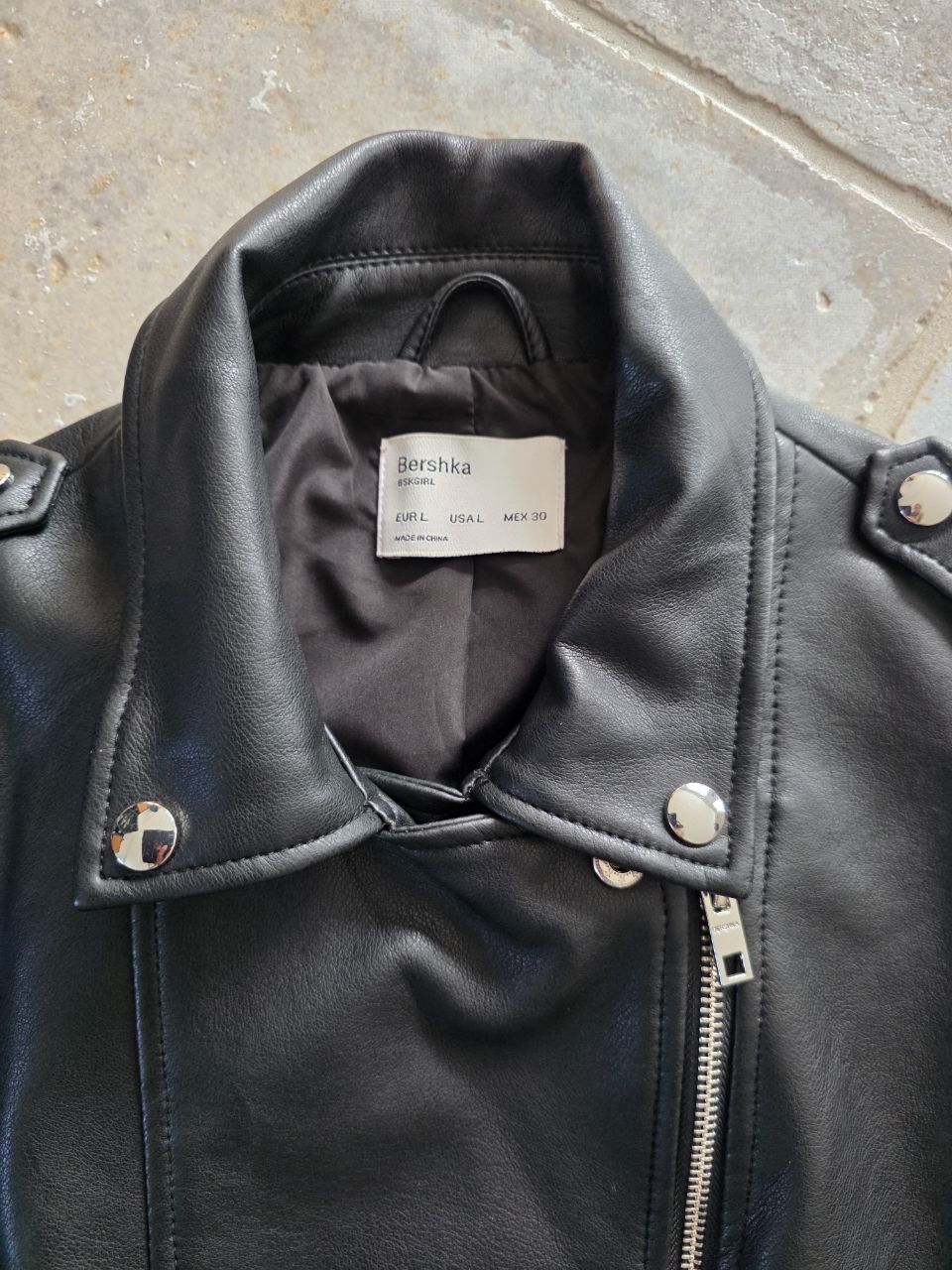 Bershka Giacche: Kunstlederjacke Gr.. L Bershka – Usato da Maur venduto da Edsch 1