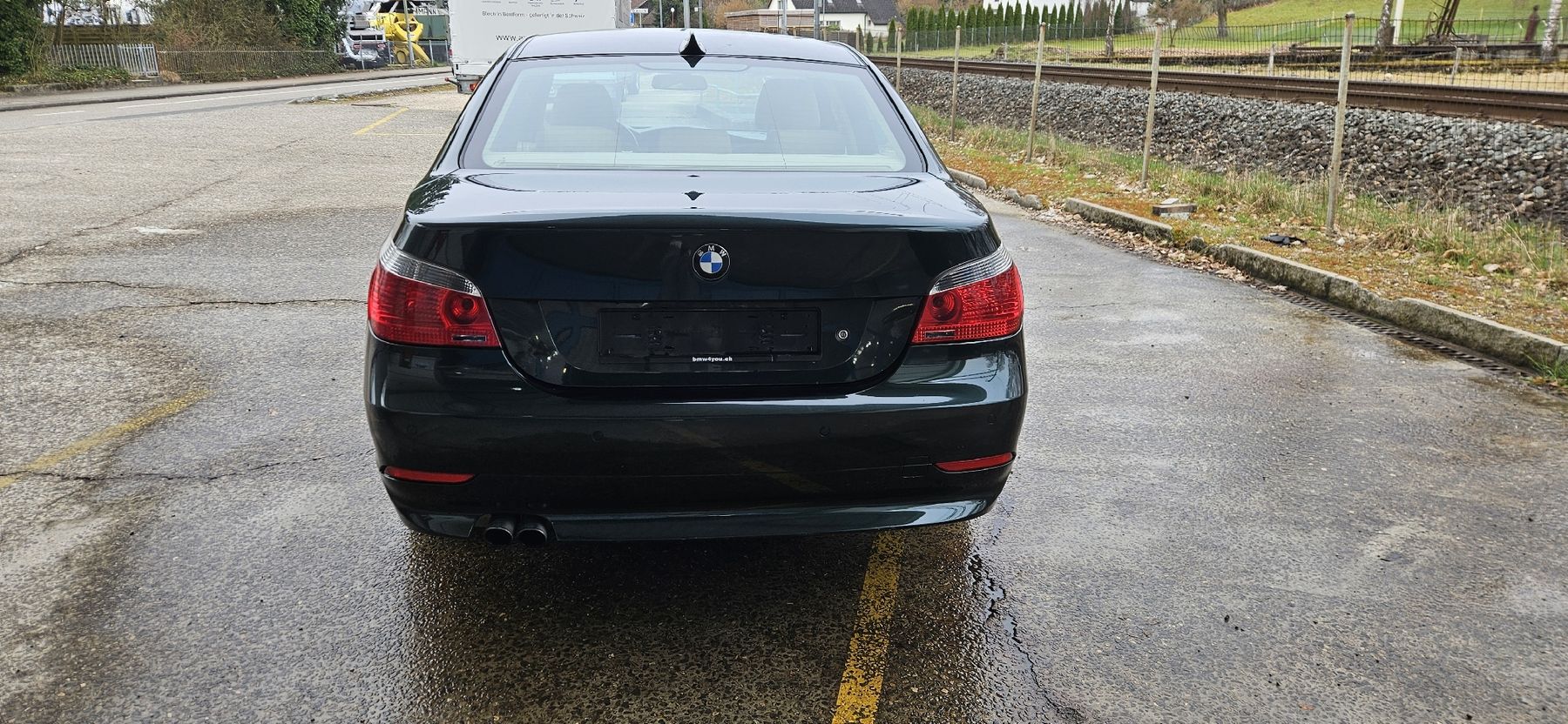 BMW Automobili: BMW 530i e60 – Usato da Langenthal venduto da YeastyYams 4