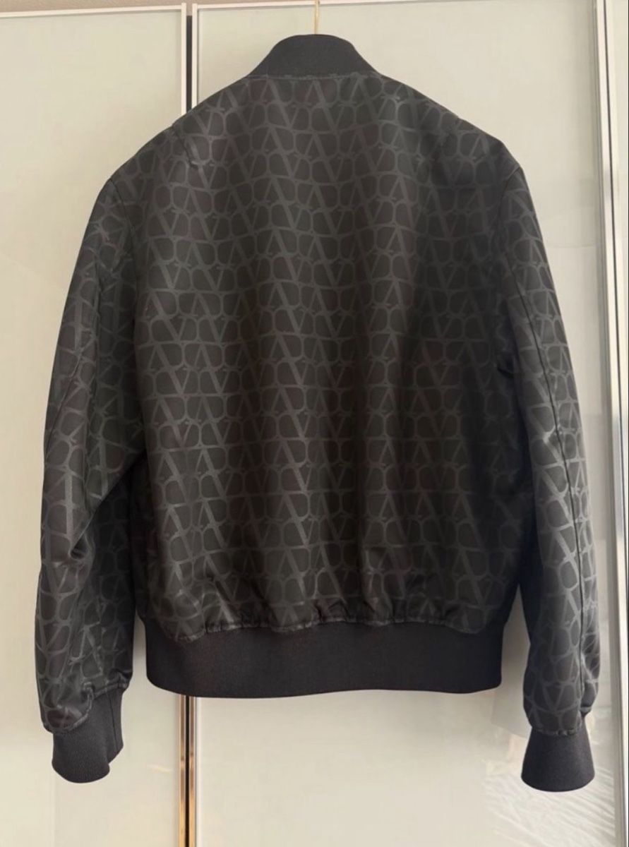 Valentino Giacche: Valentino Garavani Jacke – Usato da Dübendorf venduto da MariaS. 5