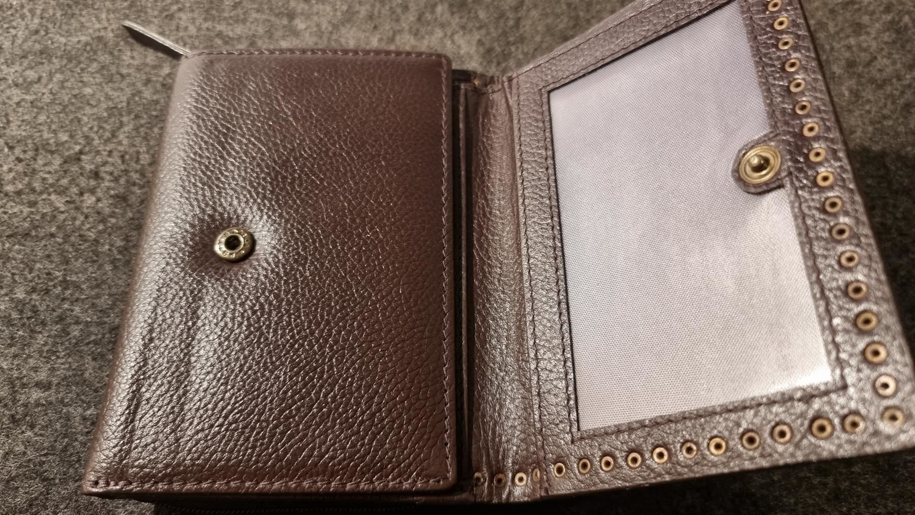 Brieftaschen: Portemonnaie aus Leder braun – Neu (gemäss Beschreibung) aus Rebstein von James-Dean 4
