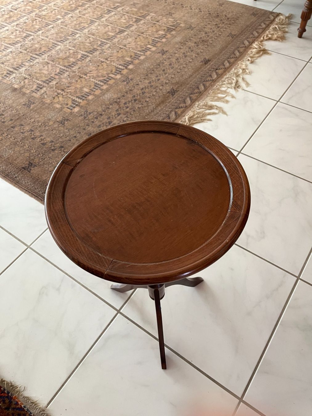Tables: Beistelltischchen – D'occasion à Ettingen par dar_rqn6