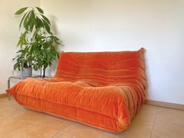 Ligne Roset Togo 2 places original – Velours orange