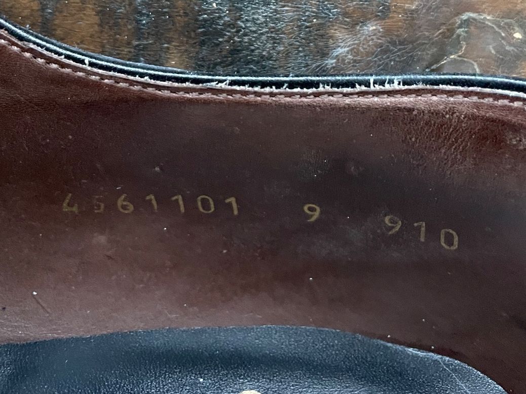 Scarpe da uomo: Carmina Wholecut Oxford 910 Rain, Schwarz, Größe 9 oder 43 – Usato da Zürich venduto da Braden 5