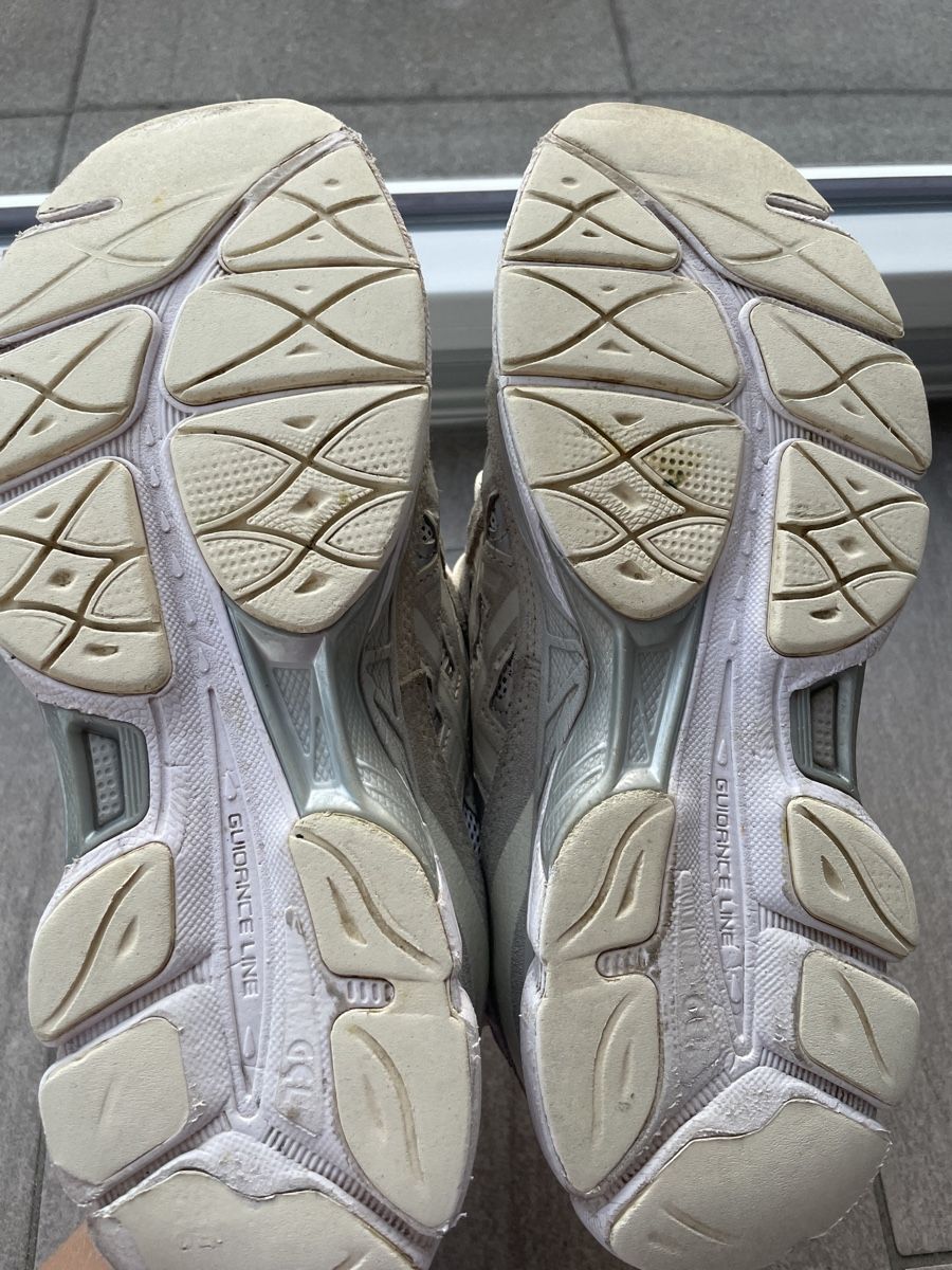 Asics Scarpe da uomo: Asics nyc gel – Usato da Dompierre FR venduto da matmath 6
