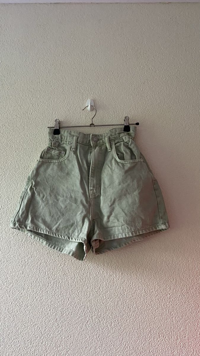 Jeans: shorts jeans verdino – Usato da Gordola venduto da arizi_shop