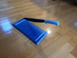 Dahle 502 Paper Cutter