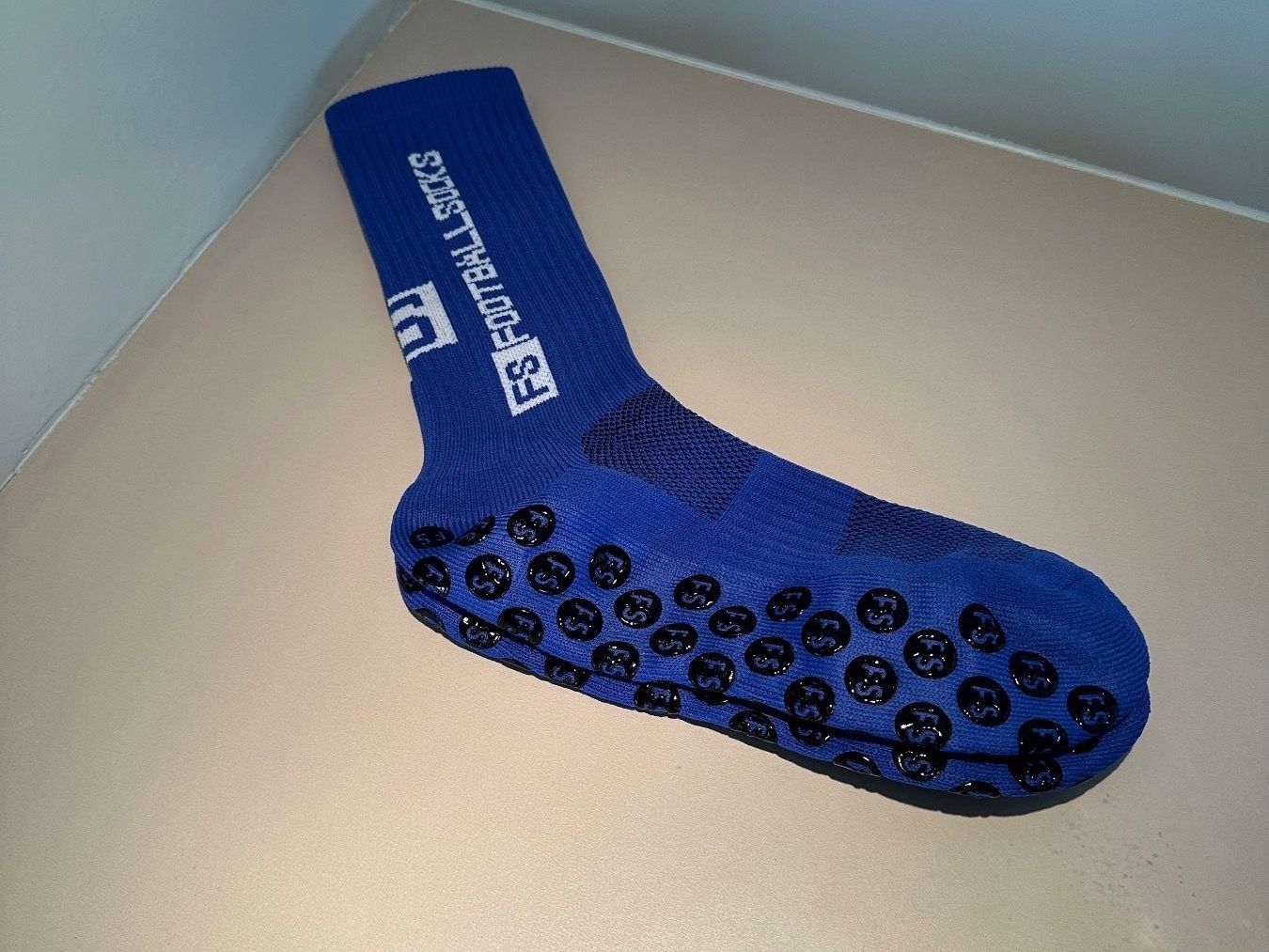 Calze: Fussballsocken mit Grip / 3 Paar – Nuovo e nell'imballaggio originale da Birmenstorf AG venduto da FloS4
