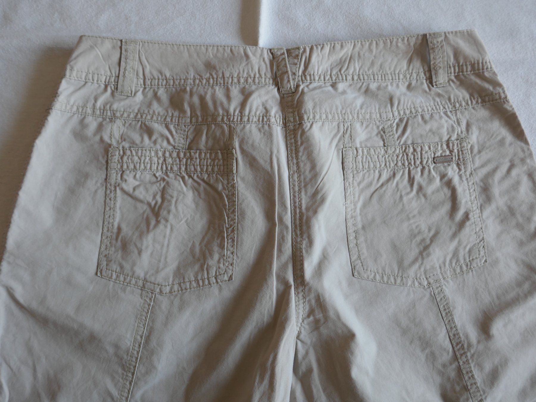 S.Oliver Pantaloni: FAST NEU !  S.OLIVER  leichte Caprihose beige – Usato da Volketswil venduto da Cobra22 6