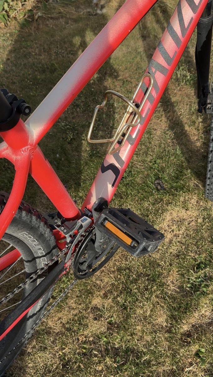 Vélos: Specialized Pitch Mountain Bike Red Good Condition – D'occasion à le Noirmont par Andreybelfor 3