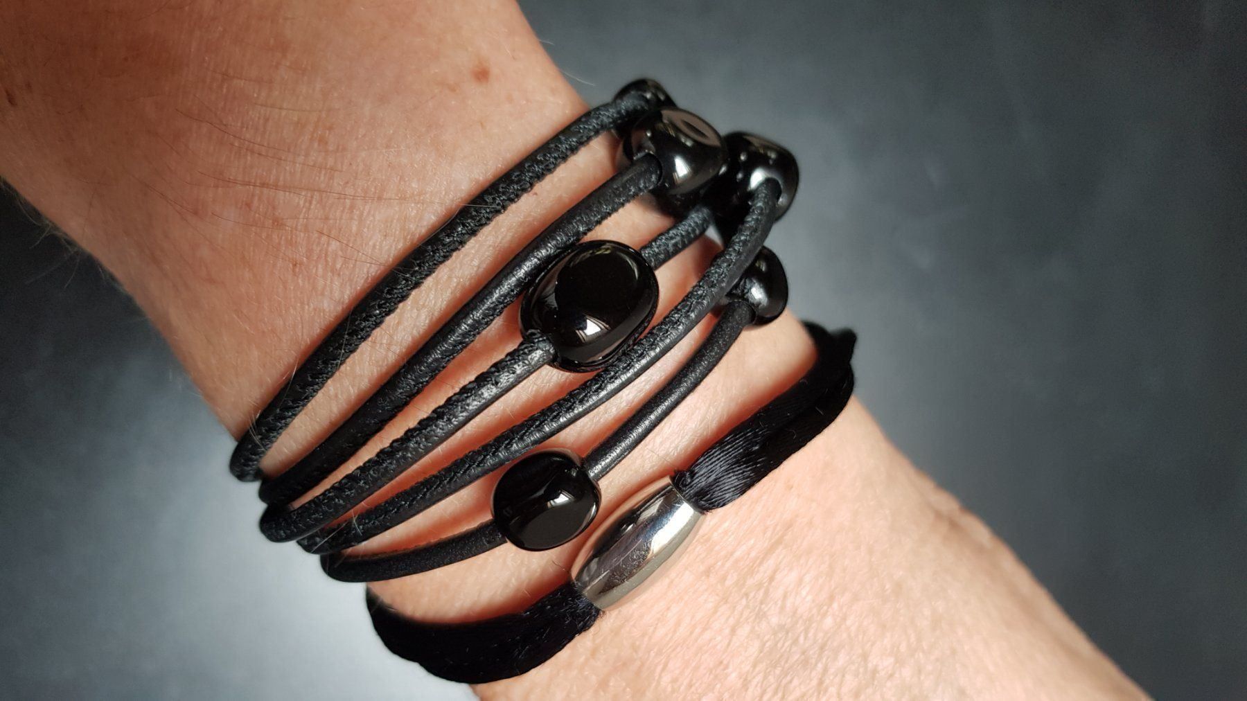 Bracciali & Braccialetti: 2 Rohm Armbänder – Nuovo (secondo la descrizione) da Reutigen venduto da IrisFashion