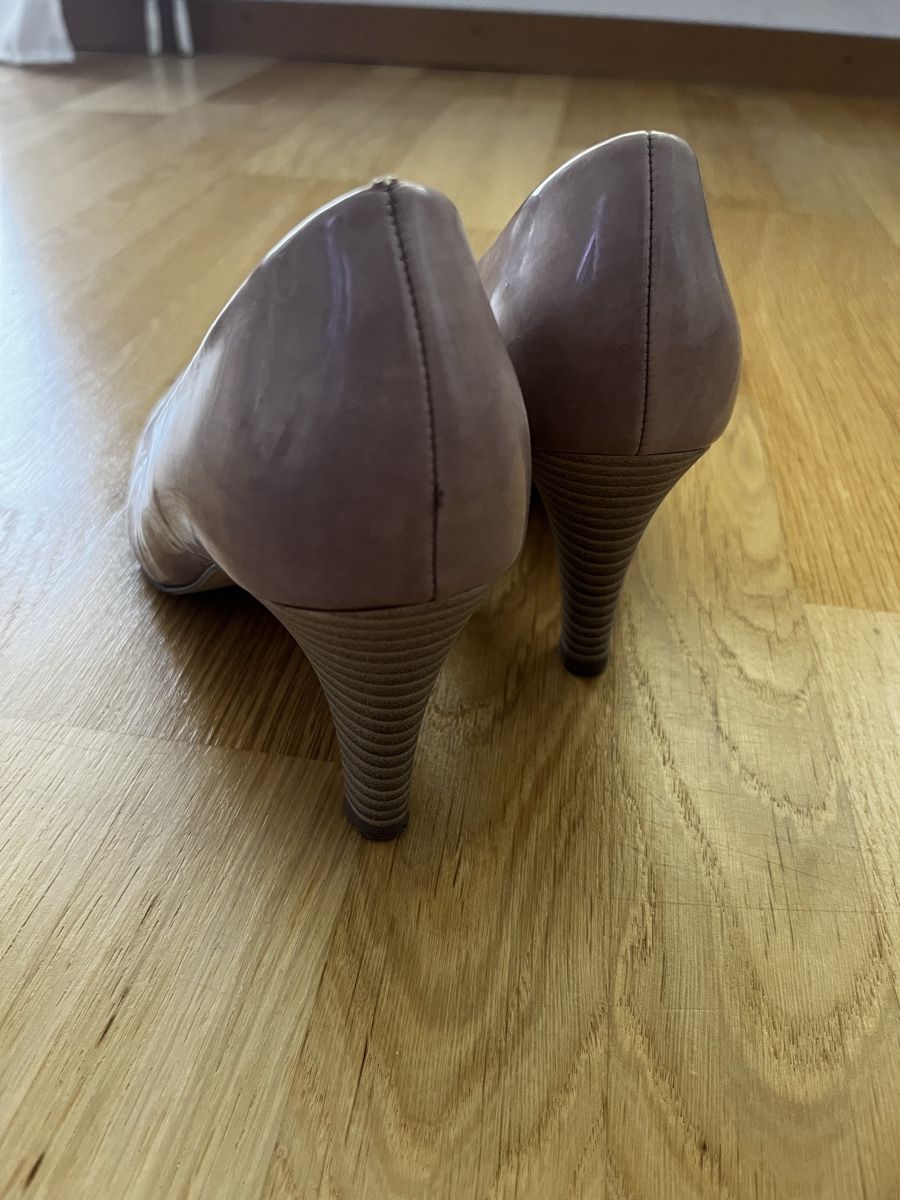 Gabor Scarpe da donna: Lack Pumps – Nuovo (secondo la descrizione) da Abtwil SG venduto da cat_yk29 1