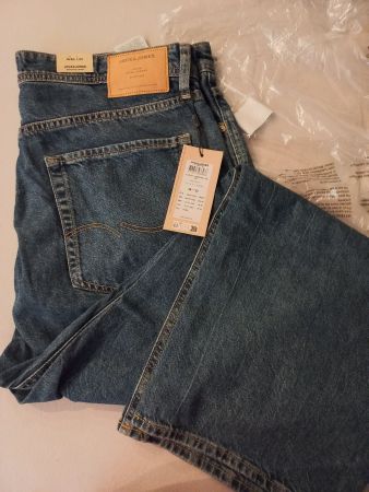 NEUE Herrenjeans JACK & JONES
