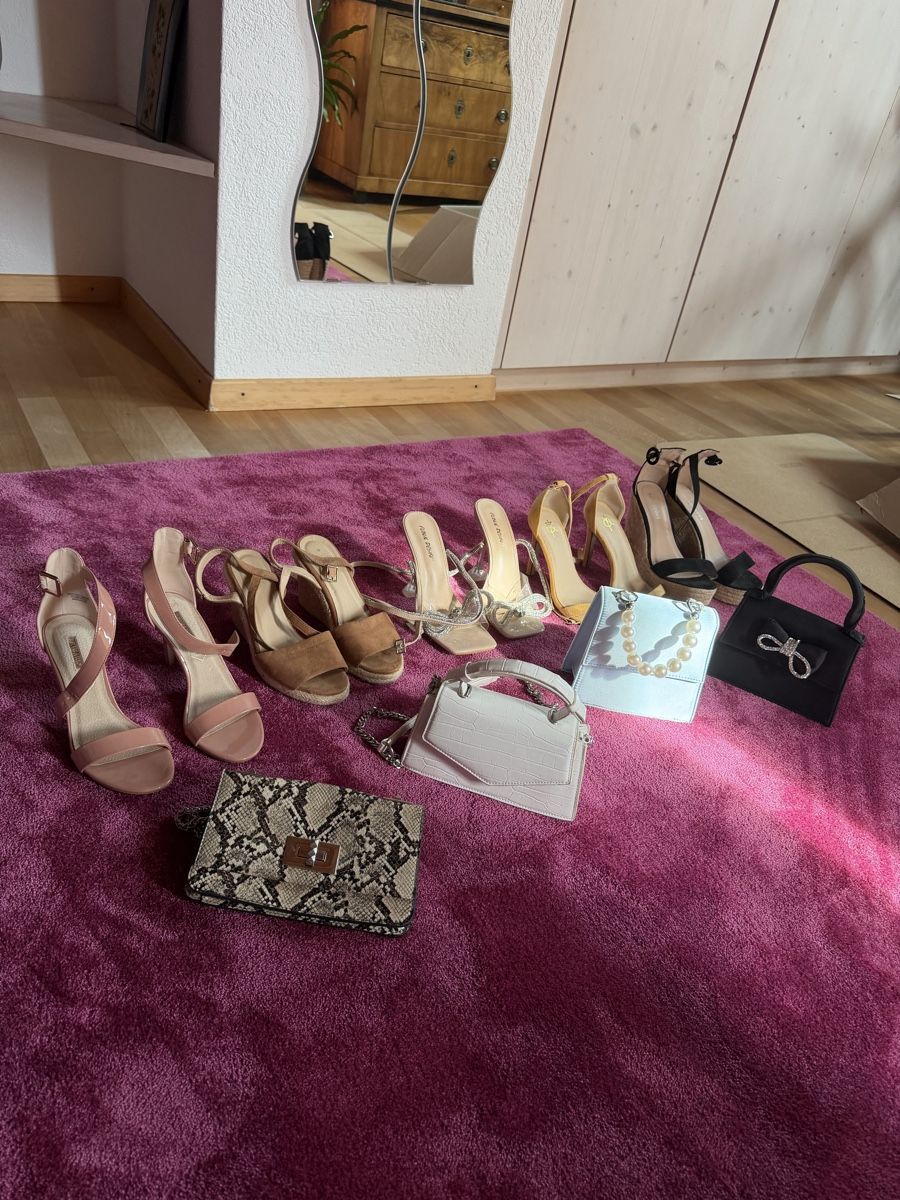 Scarpe da donna: Highheels grösse 38 und Handtaschen – Usato da Weiningen TG venduto da Andrina.tnr 1